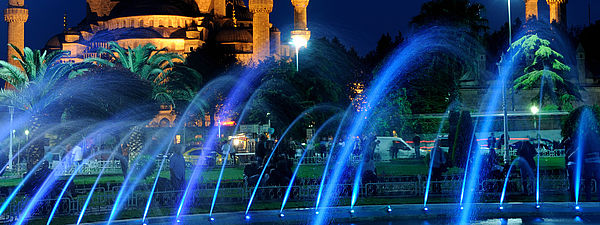 Fontänenfeld Aquaactiv Springbrunnen Wassershowanlage Wassertechnik Springbrunnentechnik Anlage Detmold Experten Bau Planung